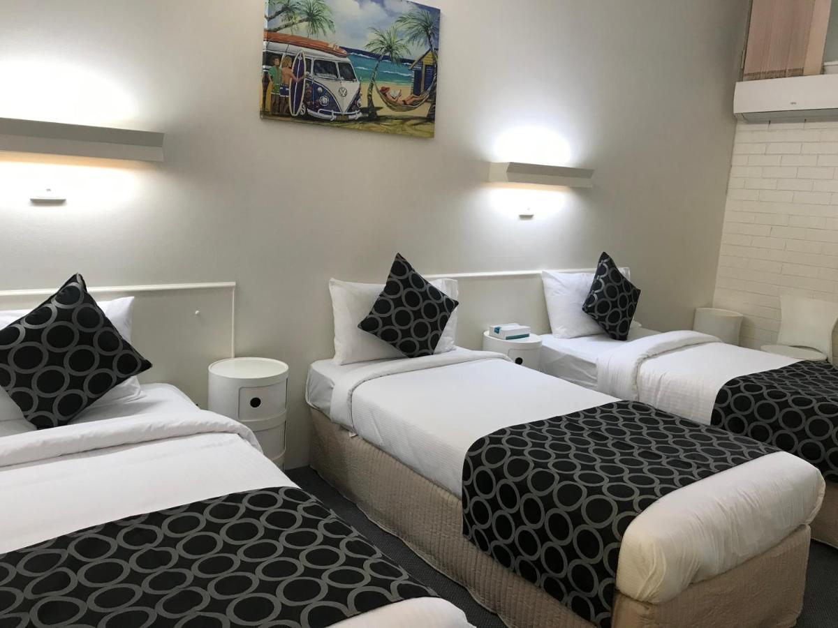 Coffs Shearwater Motel Кофс Харбър Екстериор снимка