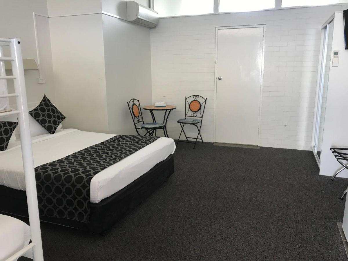 Coffs Shearwater Motel Кофс Харбър Екстериор снимка