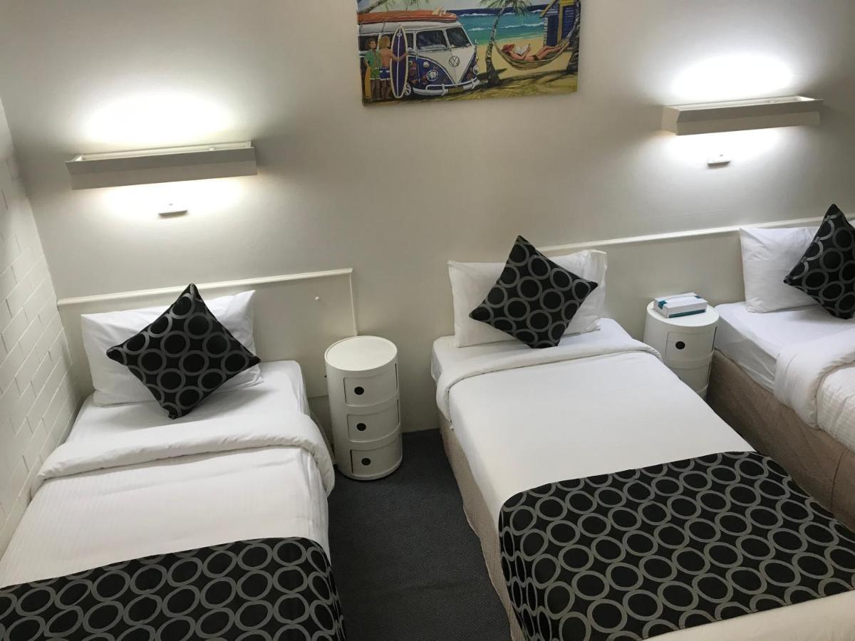 Coffs Shearwater Motel Кофс Харбър Екстериор снимка