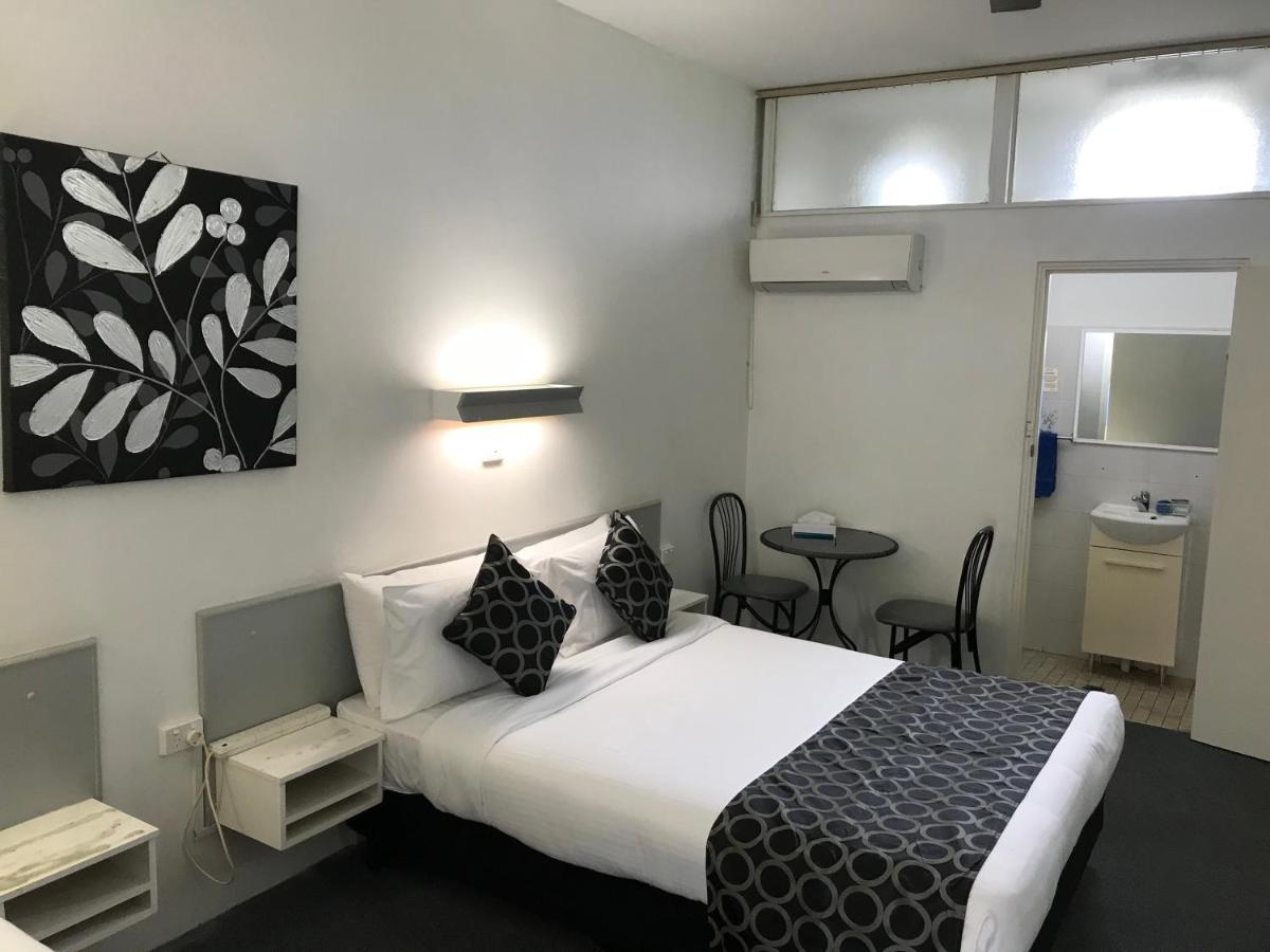 Coffs Shearwater Motel Кофс Харбър Екстериор снимка