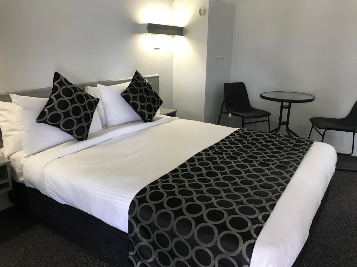 Coffs Shearwater Motel Кофс Харбър Екстериор снимка