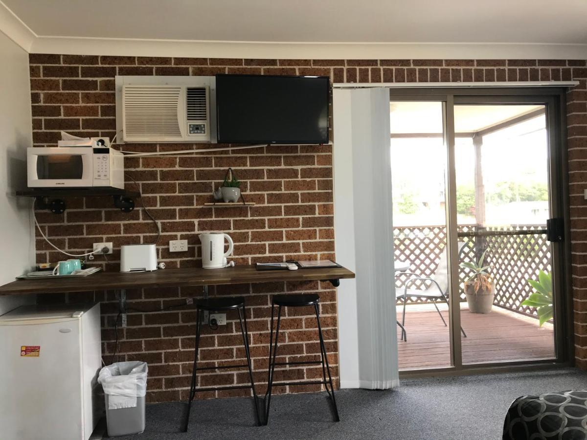 Coffs Shearwater Motel Кофс Харбър Екстериор снимка