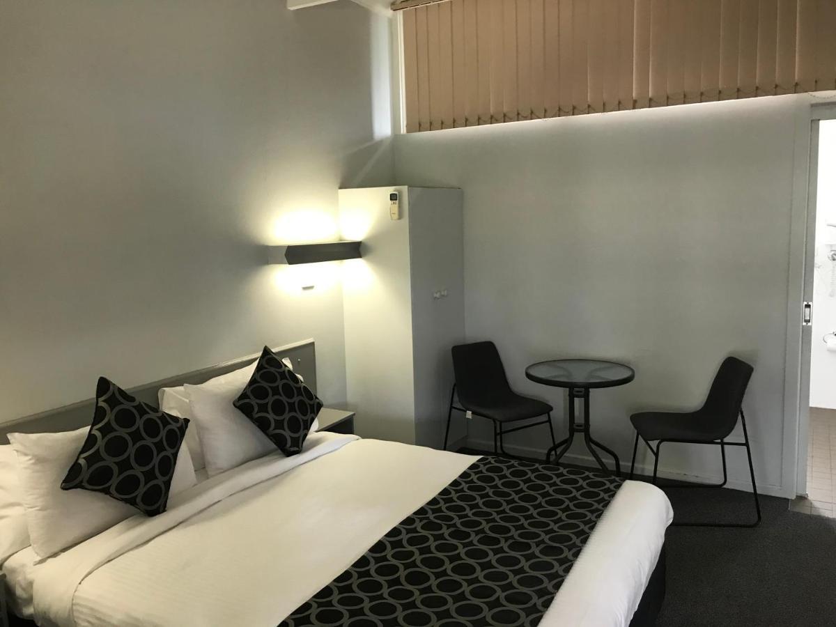 Coffs Shearwater Motel Кофс Харбър Екстериор снимка